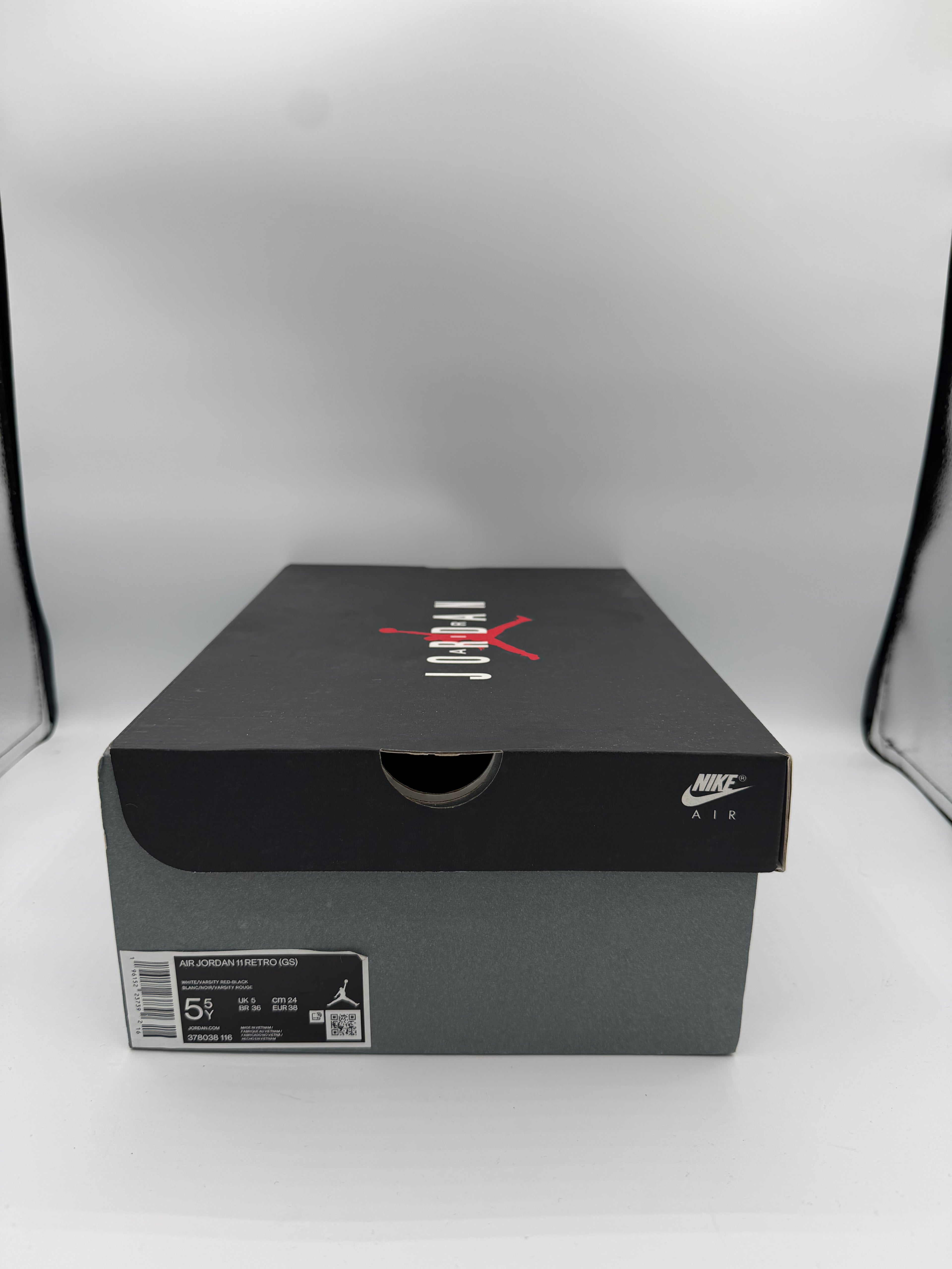 Jordan 11 Retro Cherry - 38GS (USED)