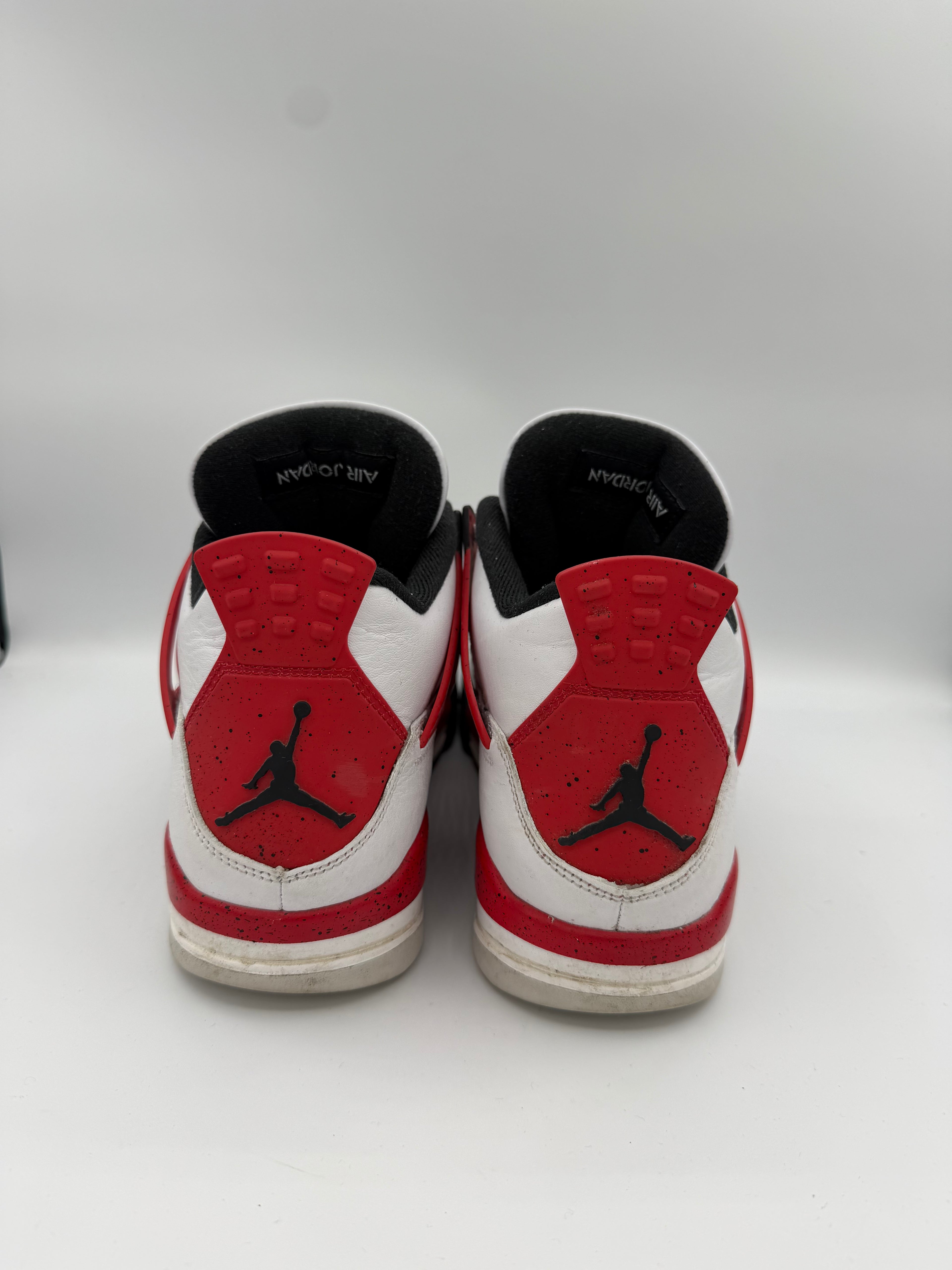 Jordan 4 Red Cement - 43Eu (USED)