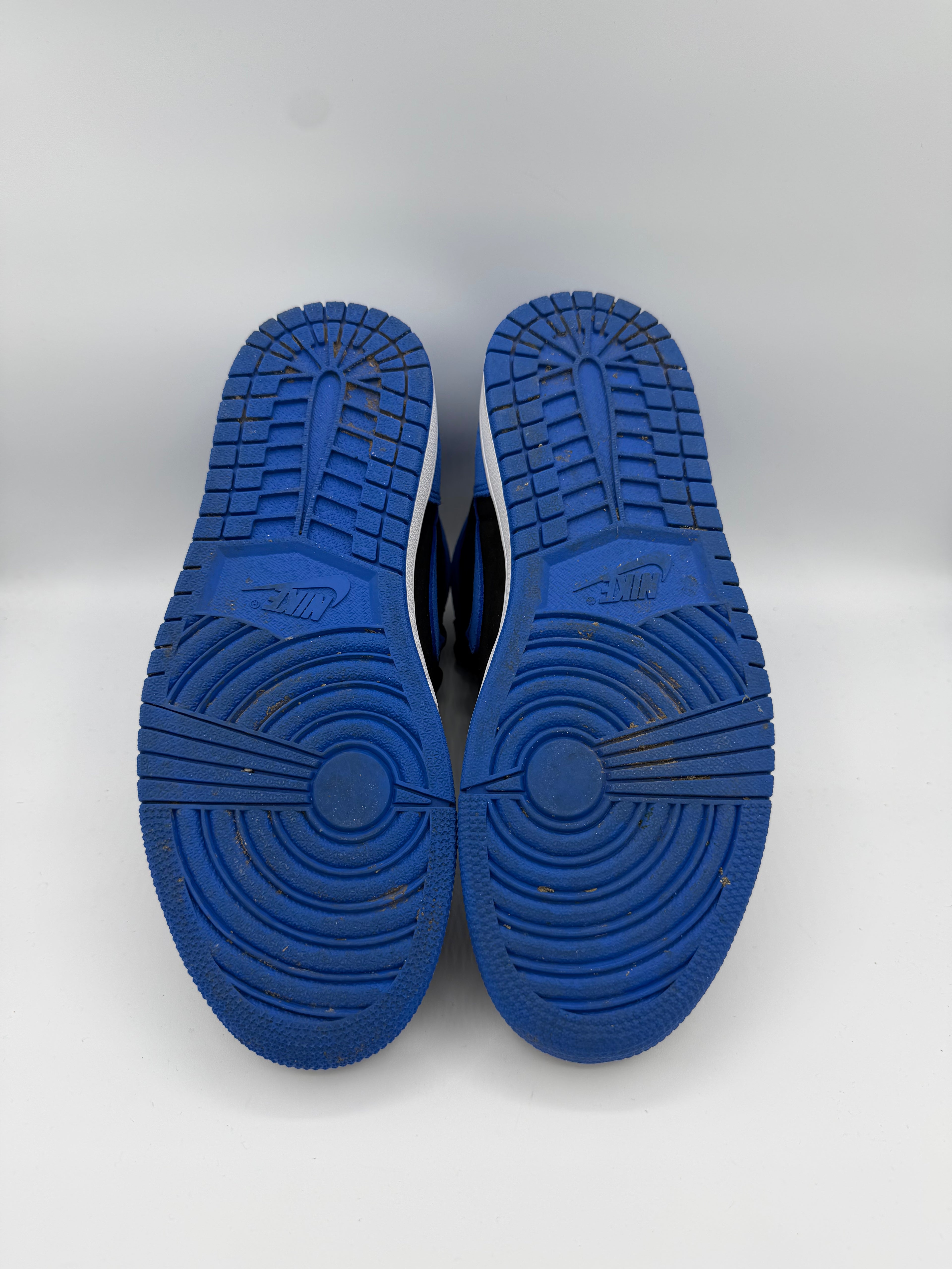 Jordan 1 Retro High OG Royal Reimagined - 41Eu (USED)