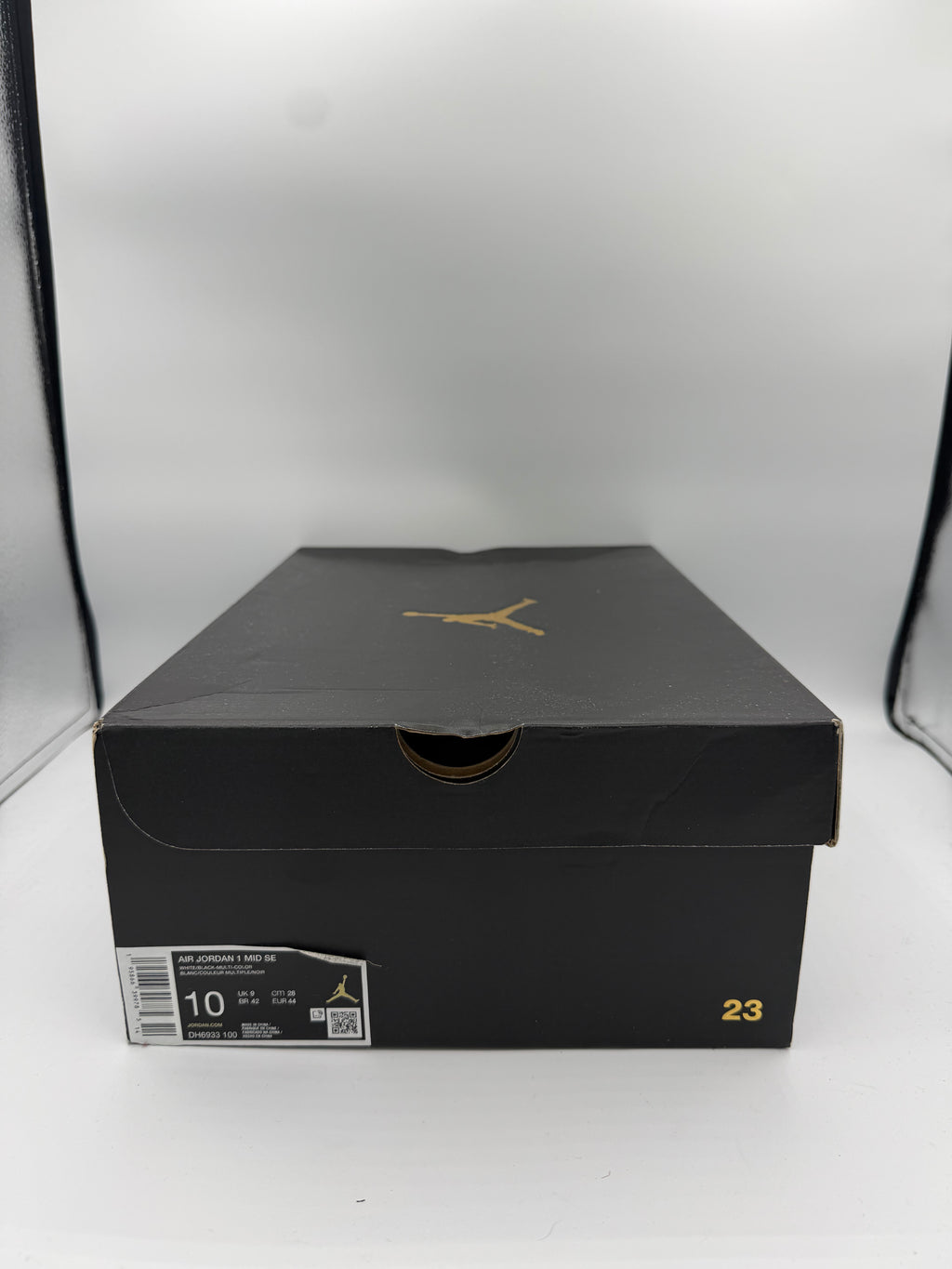 Jordan 1 Mid Diamond Shorts - 44Eu (USED)