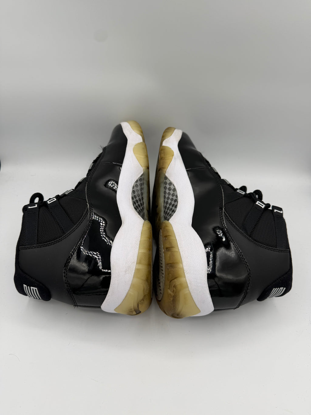 Jordan 11 Retro Jubilee 25th Anniversary - 42 (USED)
