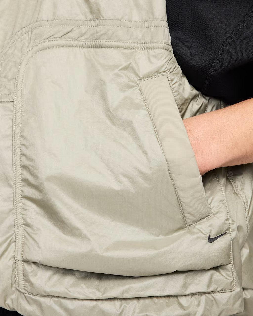 Nike Tech Vest Olive