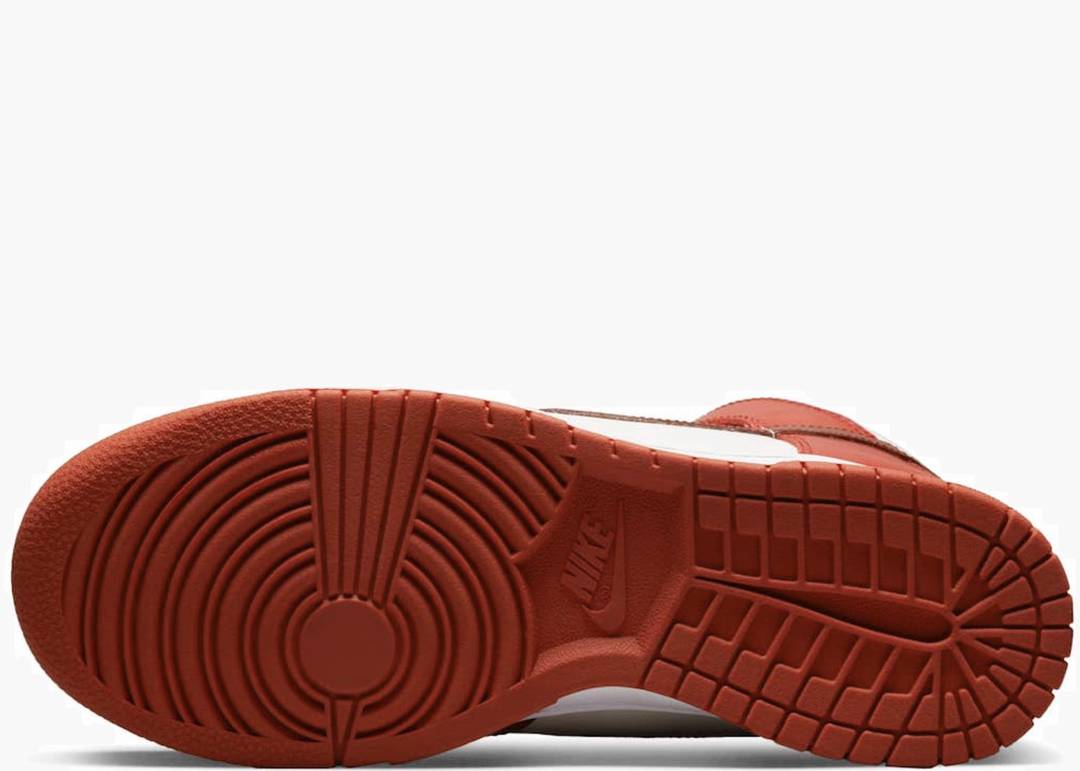 Nike Dunk High LXX Cinnabar