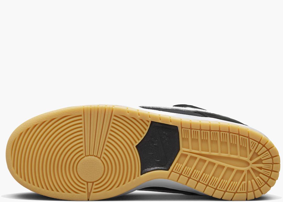 Nike SB Dunk Low Pro Black Gum