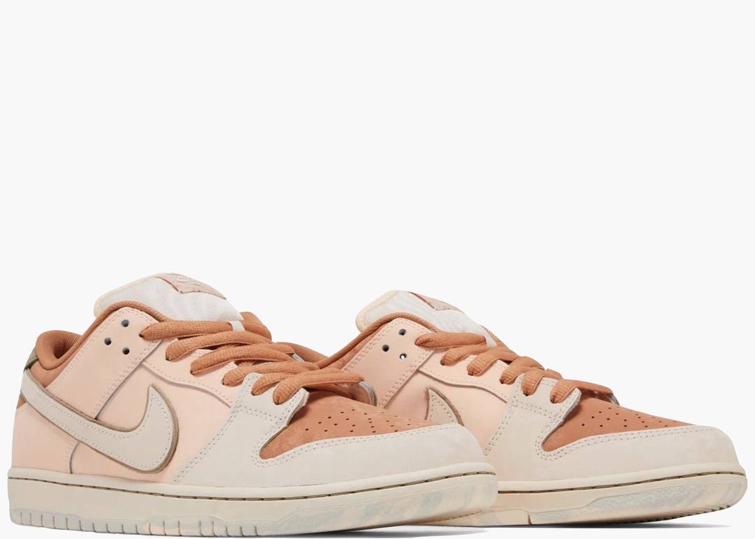 Nike SB Dunk Low Trocadéro Gardens