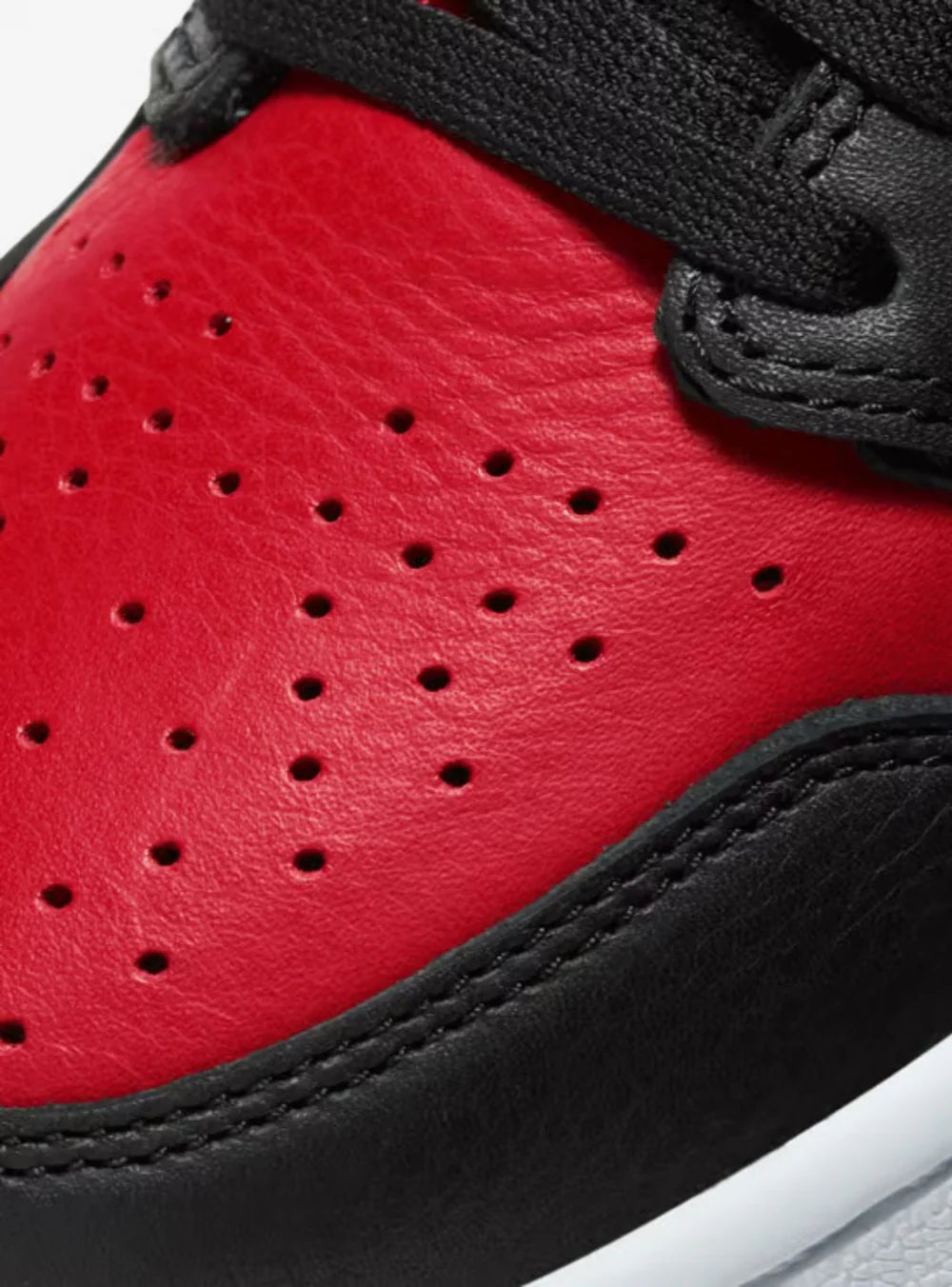 Jordan 1 Retro High NC to Chi W