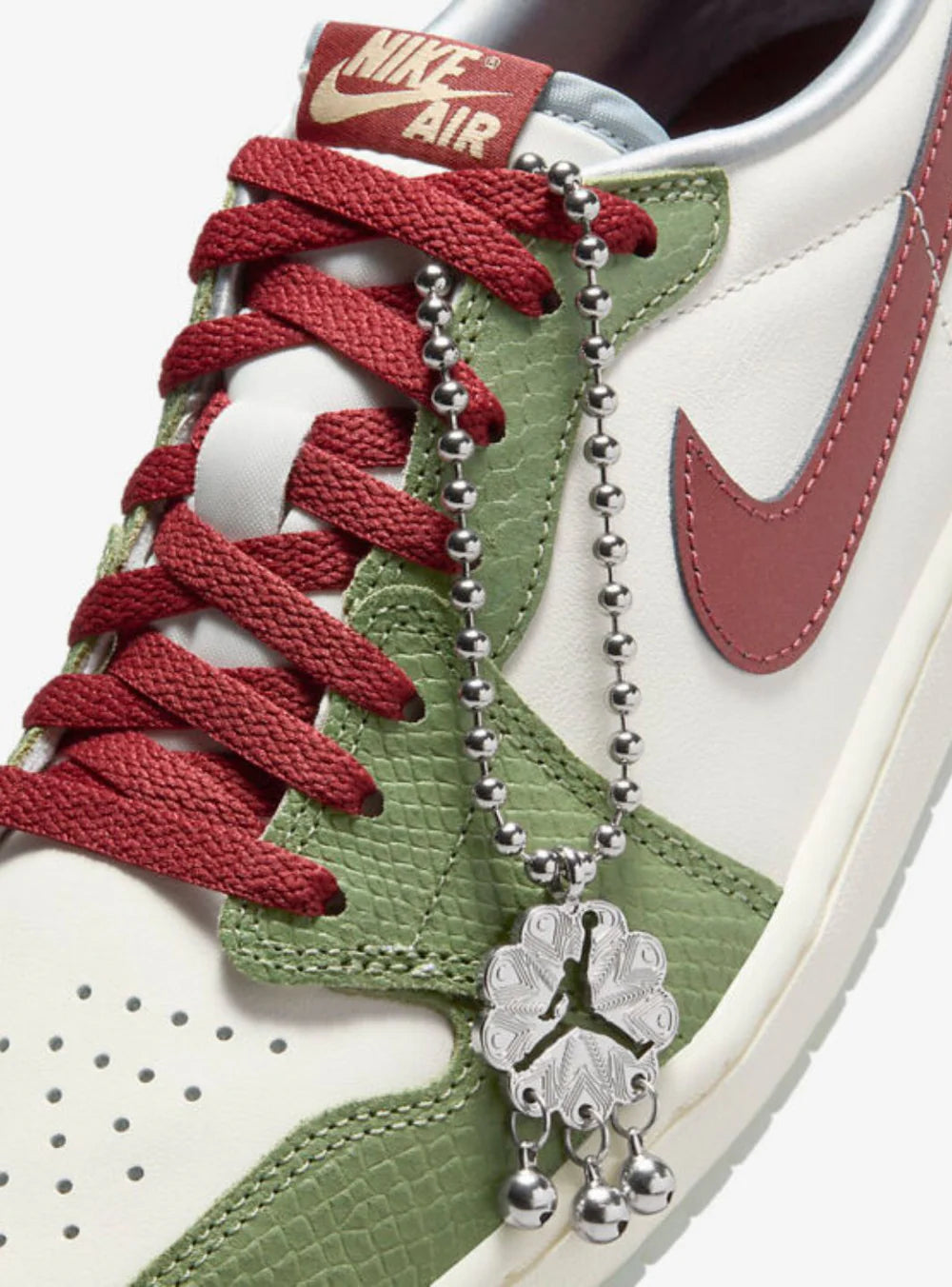 Jordan 1 Retro Low OG Year of the Dragon