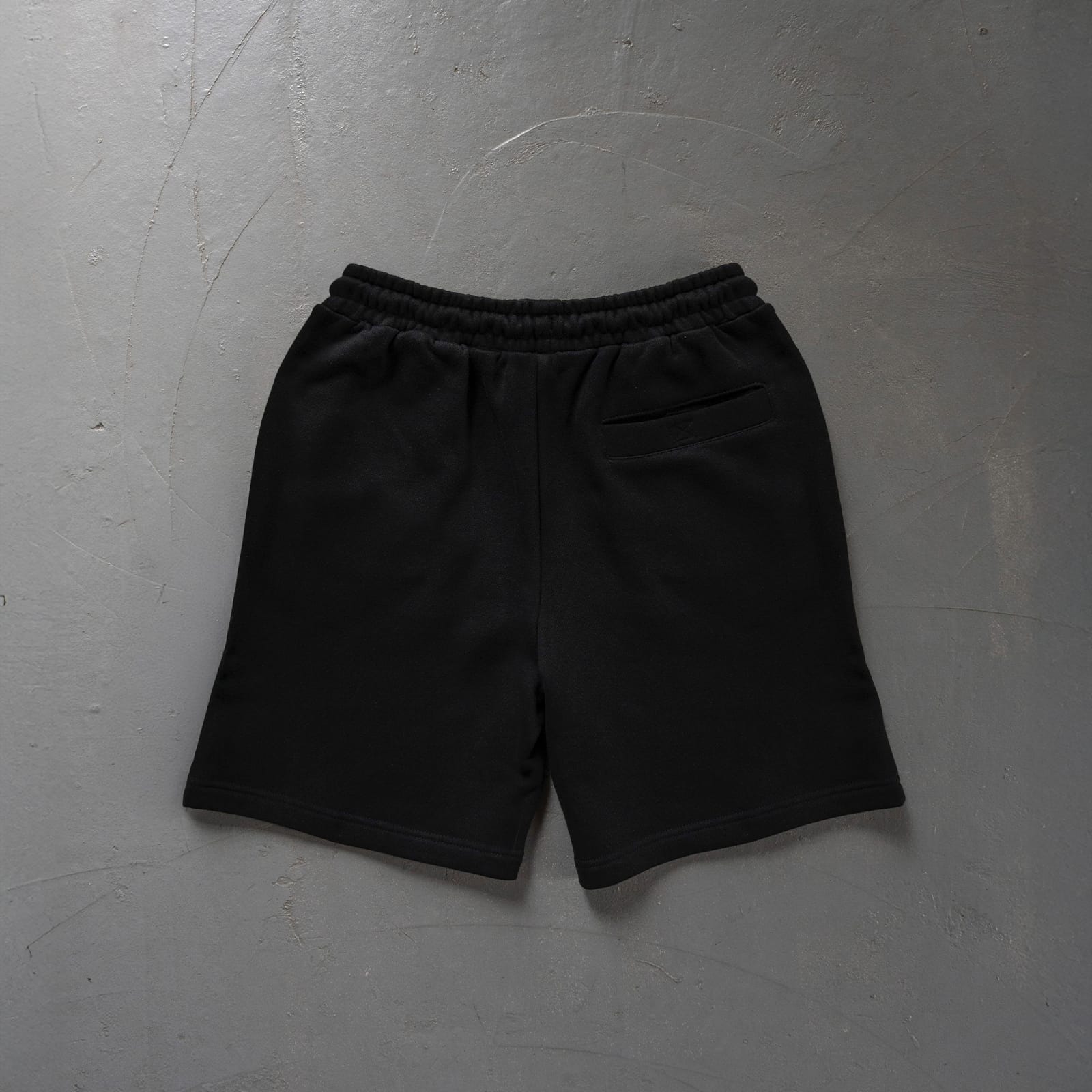 ON MY WAY STIGMA COTTON SHORTS BLACK