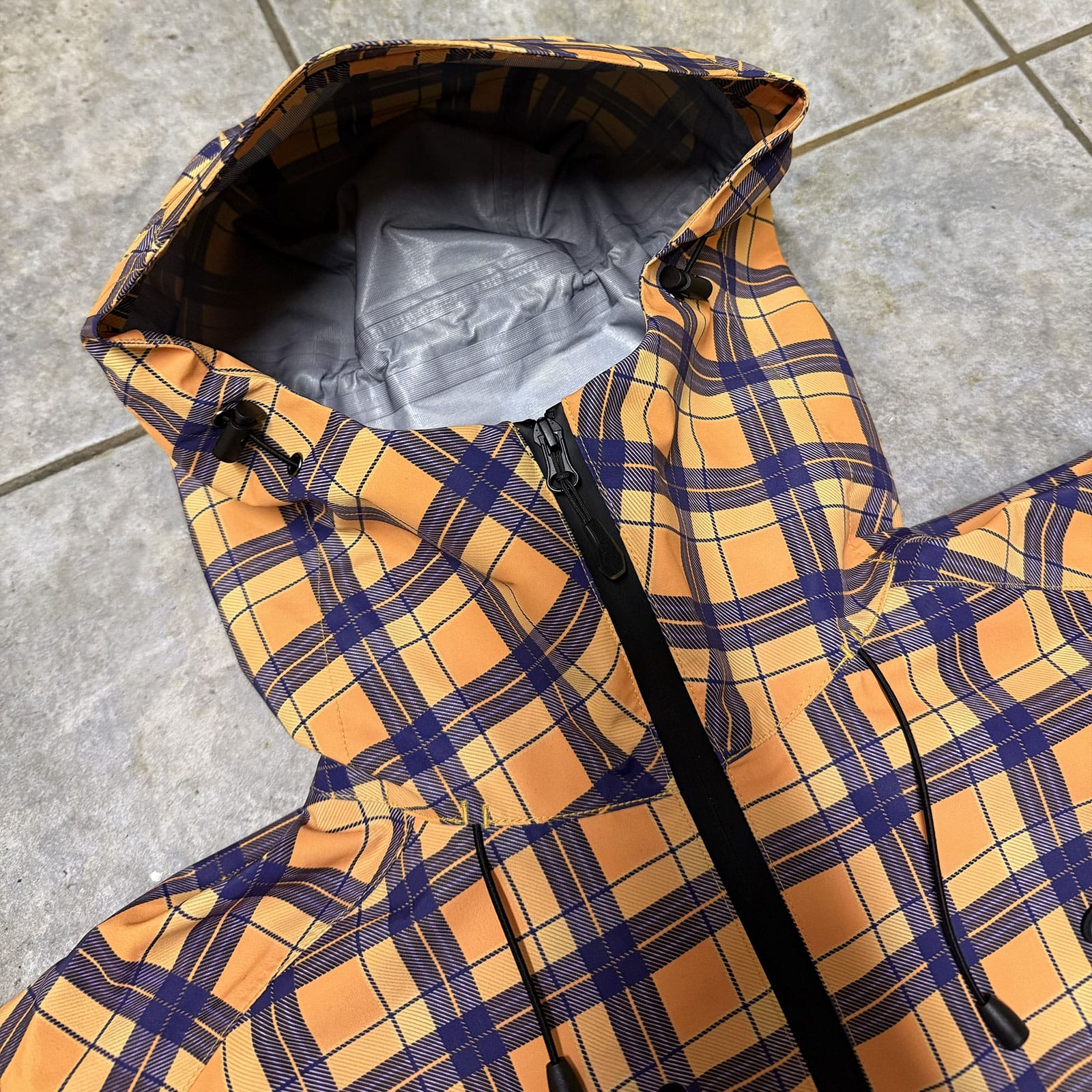ON MY WAY WATERPROOF JACKET