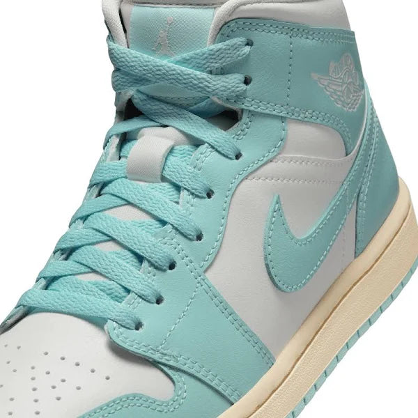 Jordan 1 Mid Light Dew W