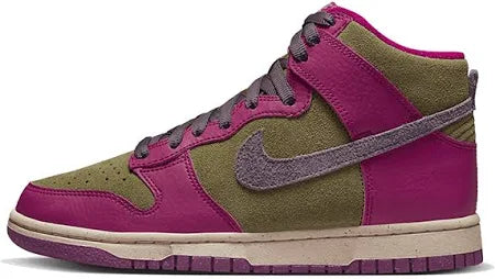 Nike Dunk High Dynamic Berry W