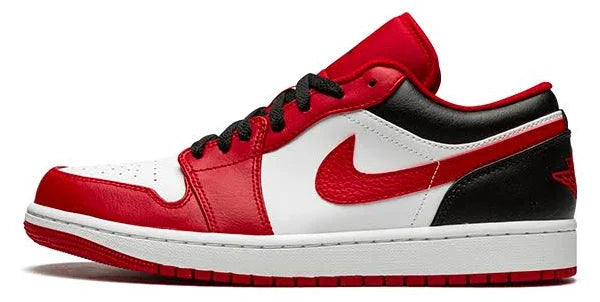 Jordan 1 Low Bulls (GS)