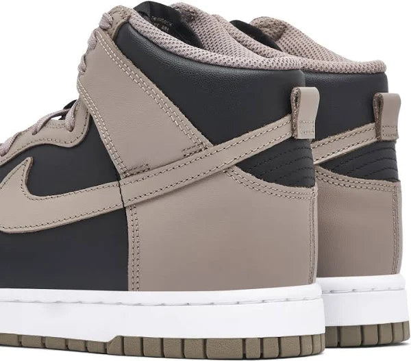 Nike Dunk High Moon Fossil W