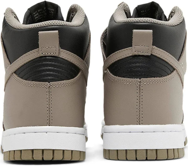 Nike Dunk High Moon Fossil W