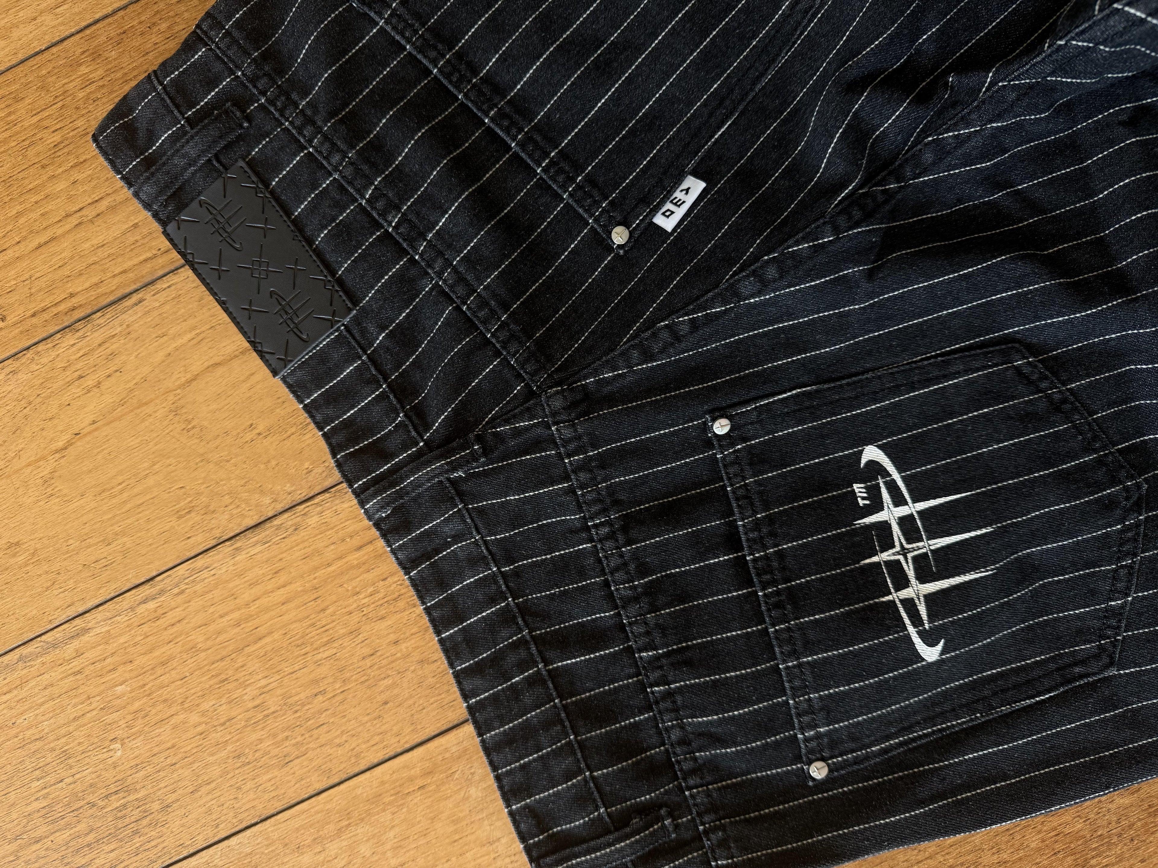 ON MY WAY STIGMA SHORT STRIPED